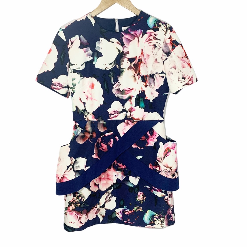 🎁 2/$20 Finders Keepers Floral Pursuit Sheath Dress, M